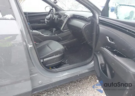 2022 Hyundai Santa Cruz Limited z USA, uszkodzony, nr VIN 5NTJEDAF3NH034767